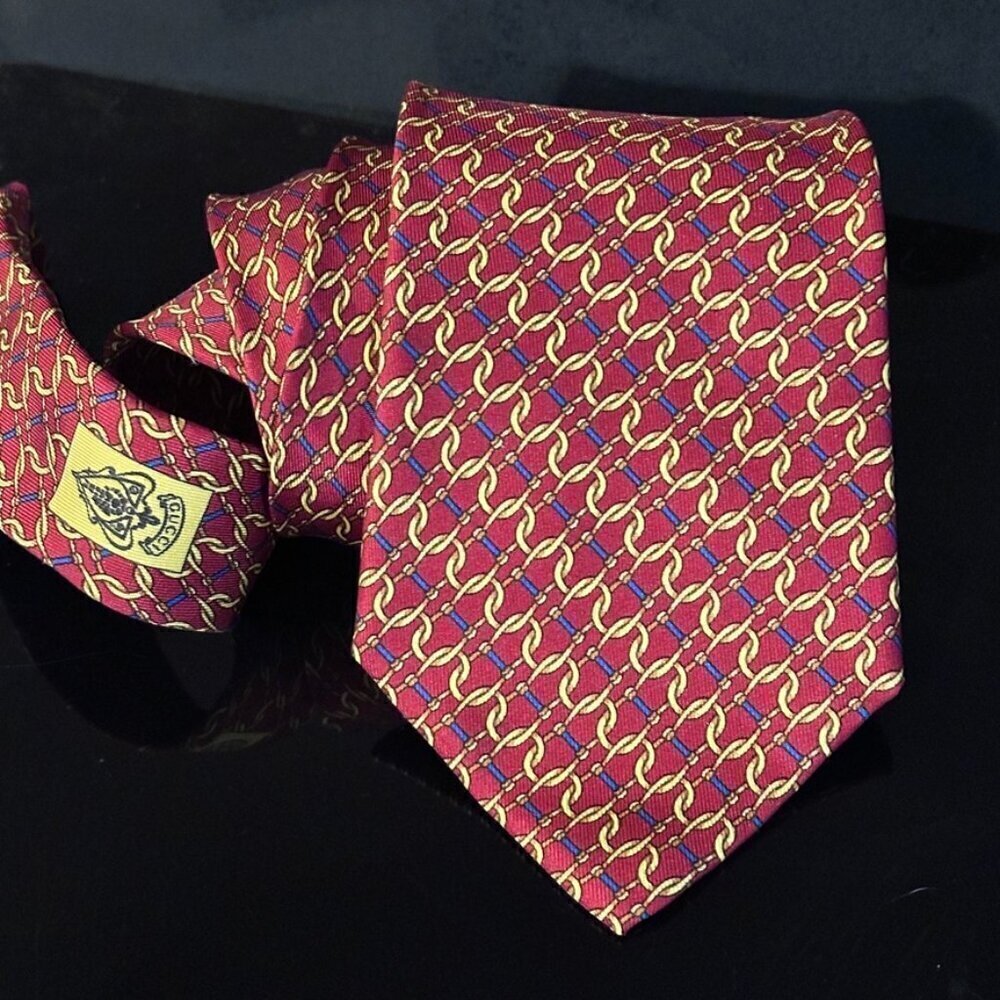 Gucci Logo Silk Tie Silver Red Gold Chain Plaid Chains Euc Mint Mens Man's Gift - Picture 4 of 8